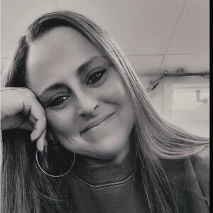 Meet your Posher, Jenna